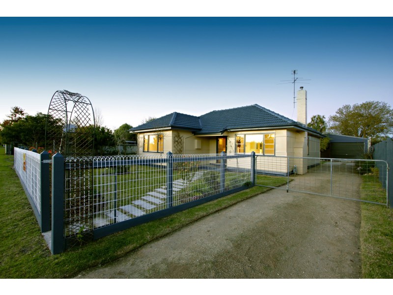 72 Dundas Street, Sale VIC 3850