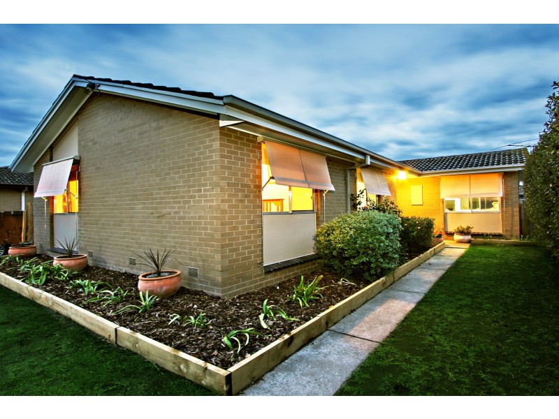 20 Jackson Avenue, Sale VIC 3850