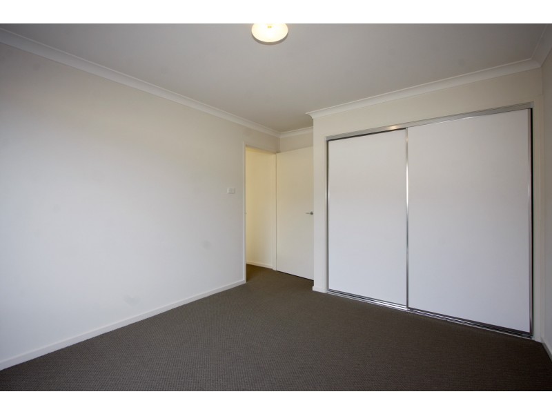 5 Dryden Place, Sale VIC 3850