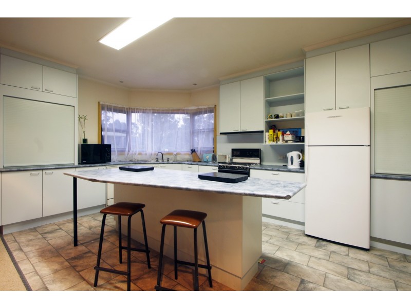 14 Punt Lane, Sale VIC 3850