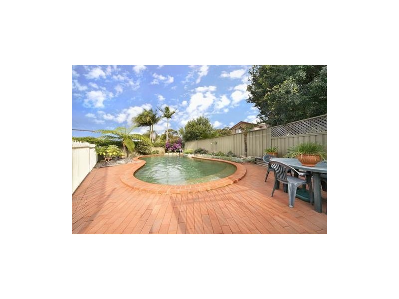 7 Dove Close, Woronora Heights NSW 2233