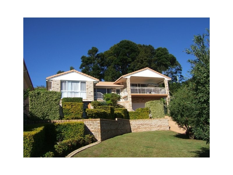 15 Kinross Close, Banora Point NSW 2486