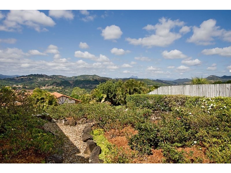 8 Snowgum Drive, Bilambil Heights NSW 2486