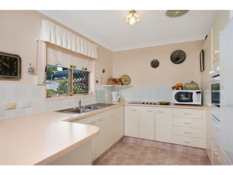 8 Snowgum Drive, Bilambil Heights NSW 2486