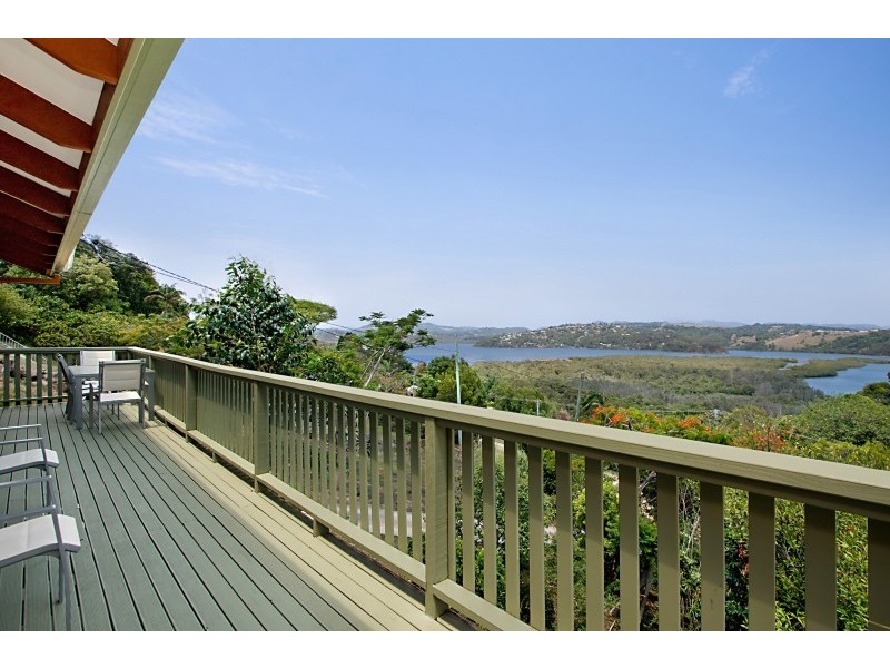27 Lakeview Parade, Tweed Heads South NSW 2486