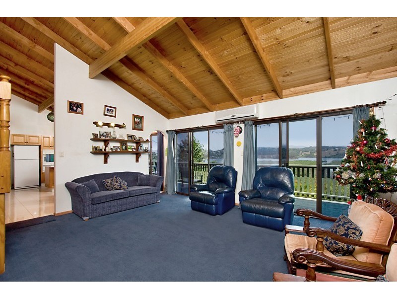 27 Lakeview Parade, Tweed Heads South NSW 2486