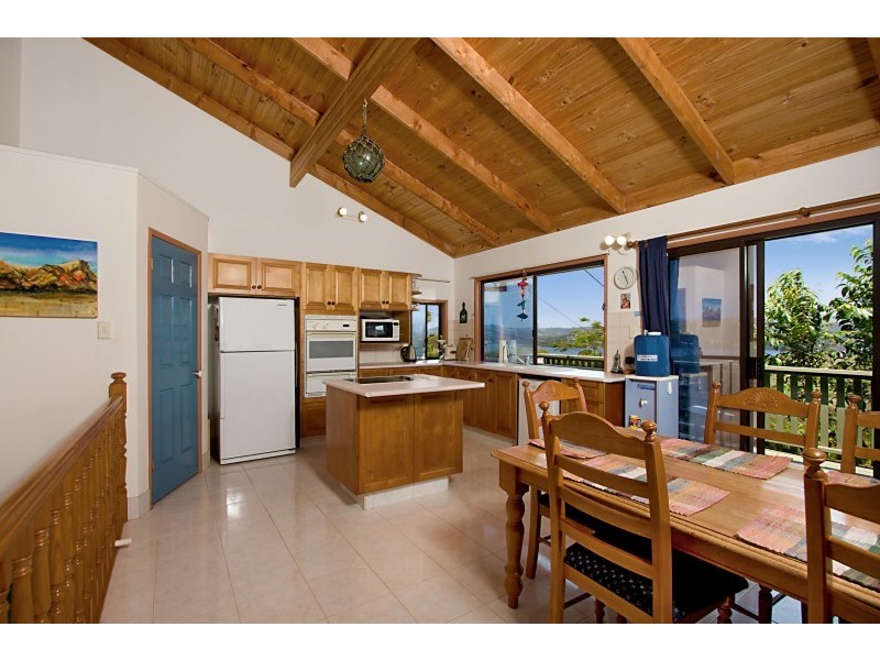 27 Lakeview Parade, Tweed Heads South NSW 2486