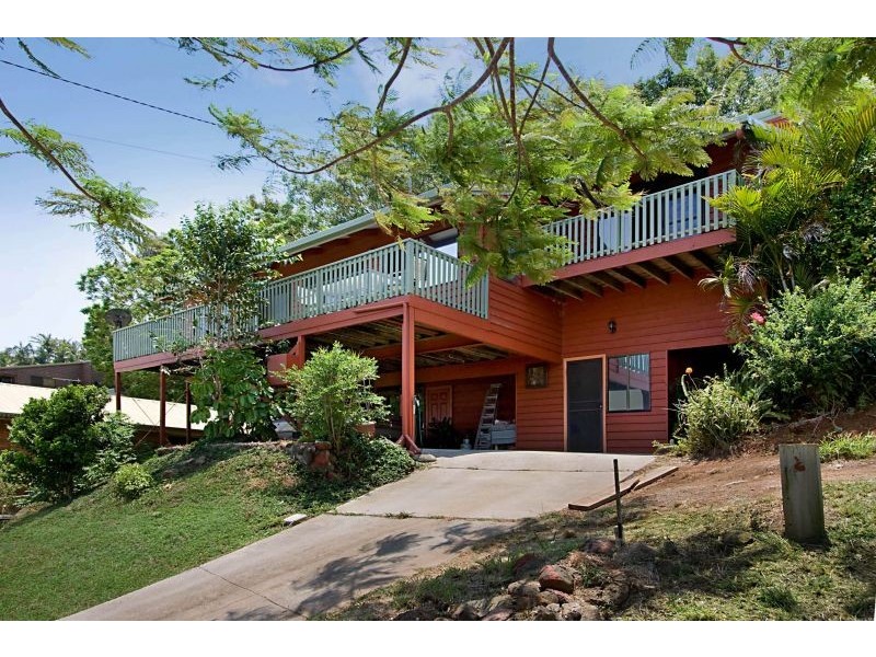 27 Lakeview Parade, Tweed Heads South NSW 2486