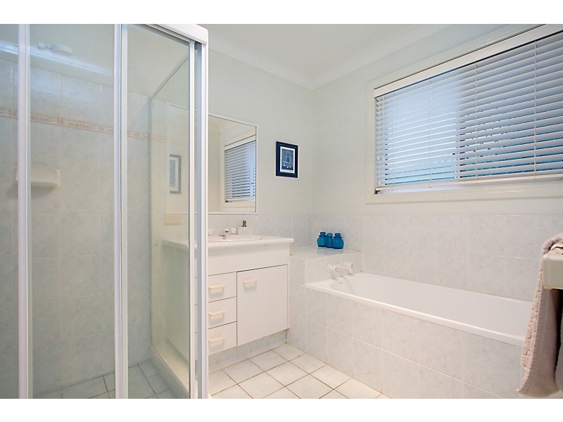 2/34 Tralee Drive, Banora Point NSW 2486