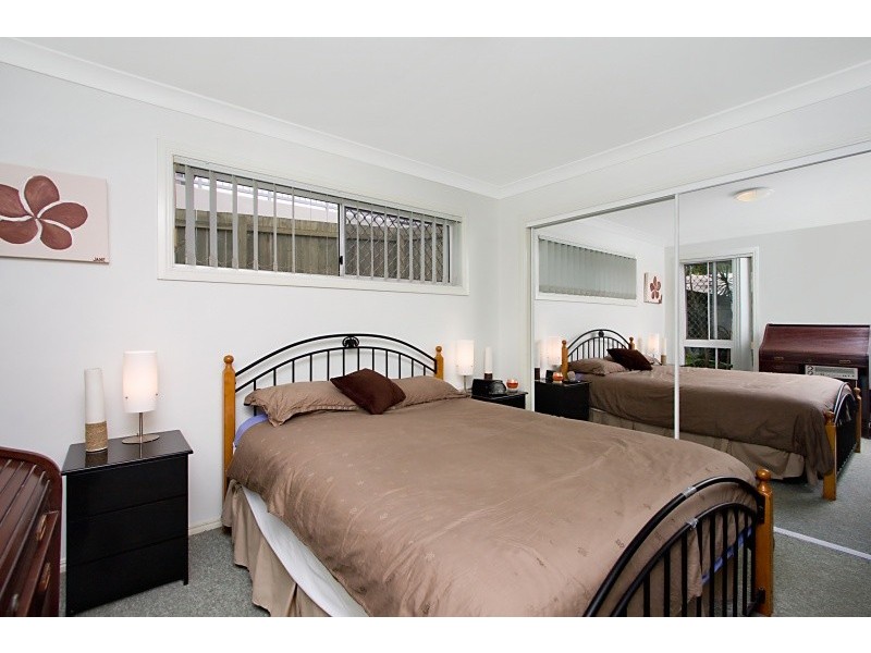 2/34 Tralee Drive, Banora Point NSW 2486
