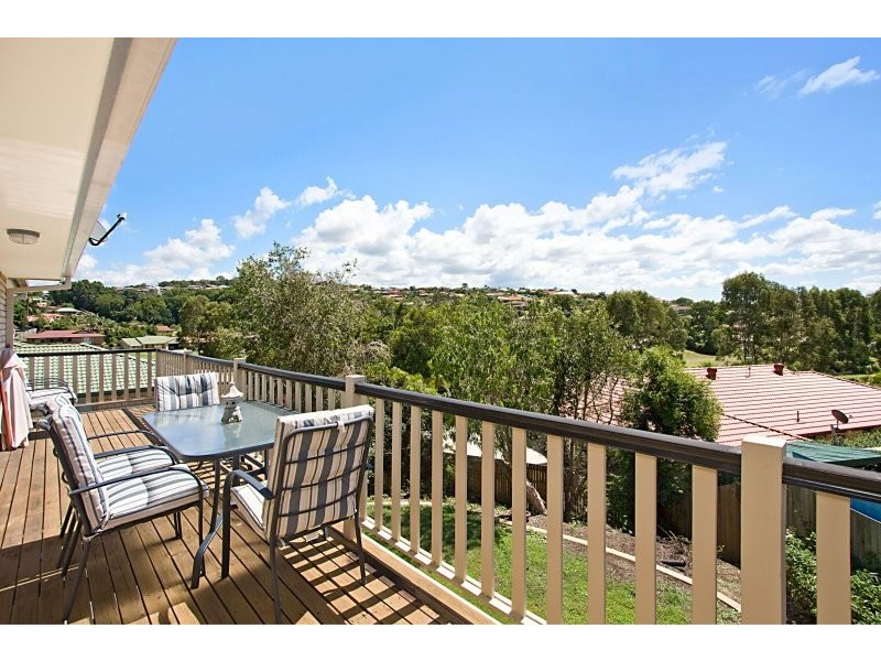 7 Donegal Court, Banora Point NSW 2486