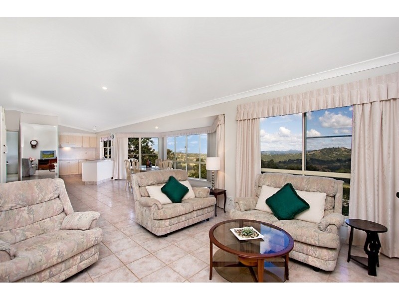 4 Fir Street, Bilambil Heights NSW 2486