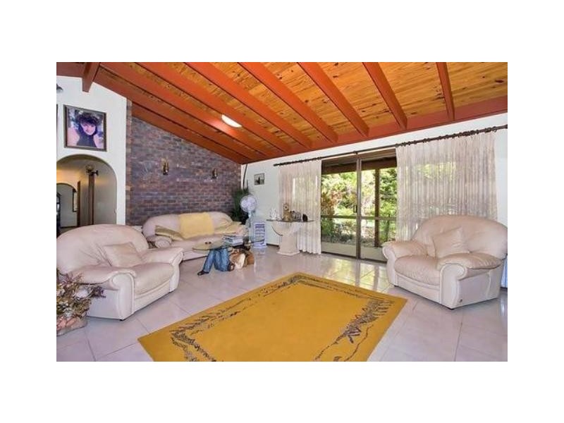 12 Kanes Road, Round Mountain NSW 2484