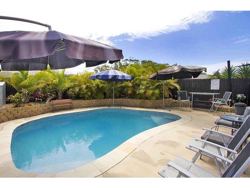 10 Cook Crescent, Tweed Heads South NSW 2486