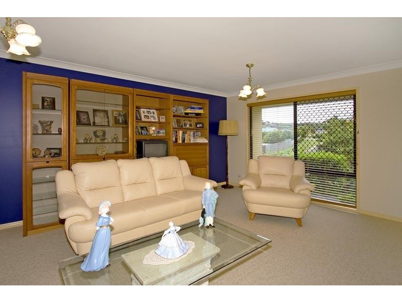 16 Grassmere Court, Banora Point NSW 2486