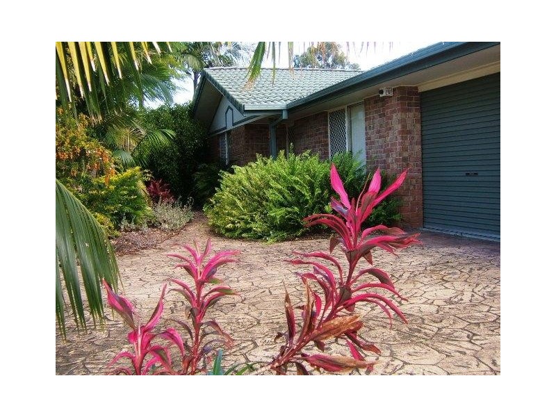 3 Cabana Court, Banora Point NSW 2486