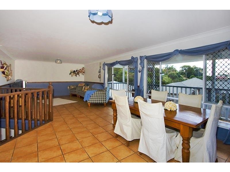 24 Grassmere Court, Banora Point NSW 2486