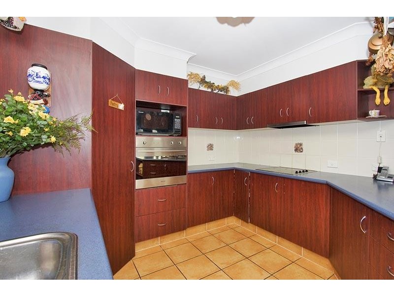 24 Grassmere Court, Banora Point NSW 2486