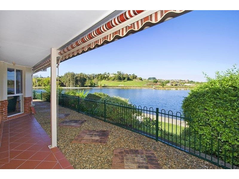24 Kimberley Circuit, Banora Point NSW 2486