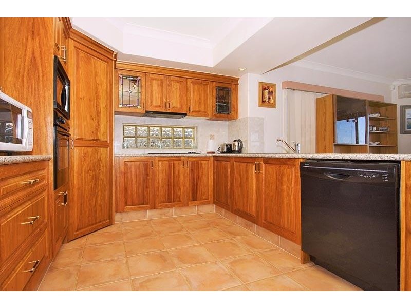24 Kimberley Circuit, Banora Point NSW 2486