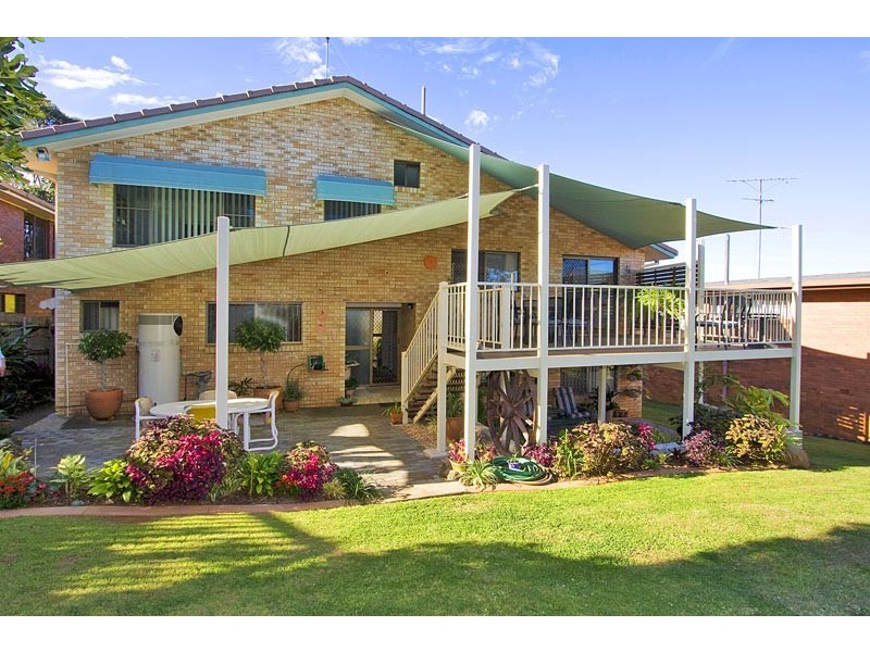 6 Pacific Drive, Banora Point NSW 2486