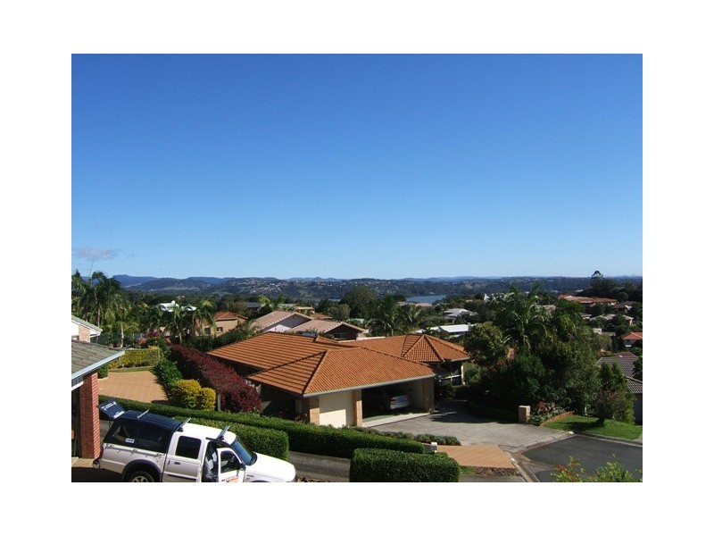 15 Kinross Close, Banora Point NSW 2486