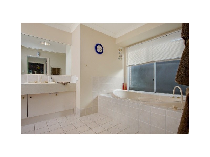 67 Botanical Circuit, Banora Point NSW 2486