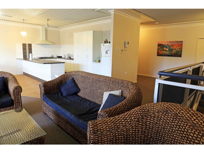 14 Hibiscus Drive, Kununurra WA 6743