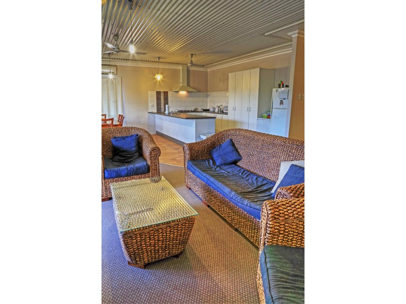 14 Hibiscus Drive, Kununurra WA 6743