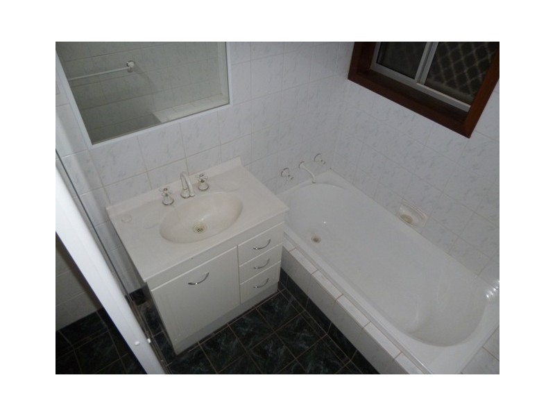 1/7 Lemonwood Way, Kununurra WA 6743