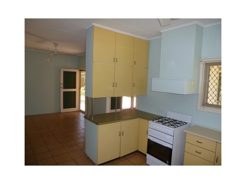 5 Woolleybutt Place, Kununurra WA 6743