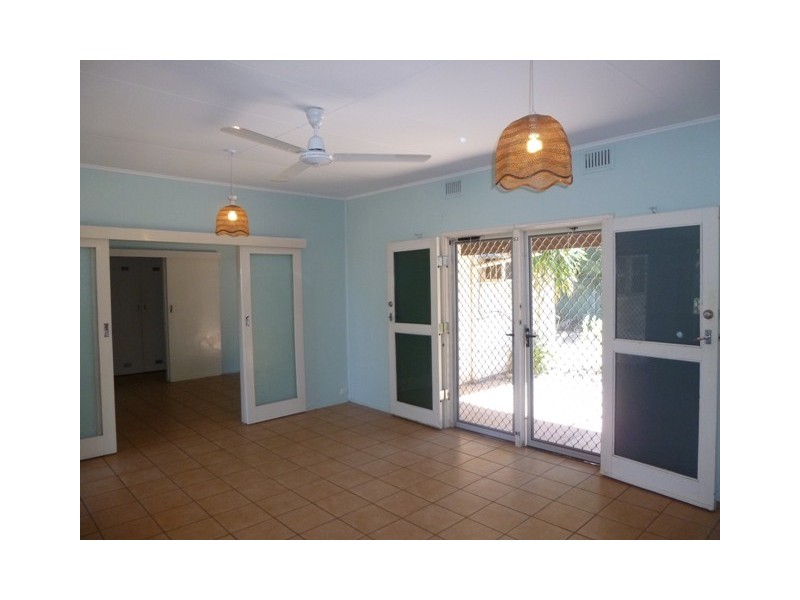5 Woolleybutt Place, Kununurra WA 6743