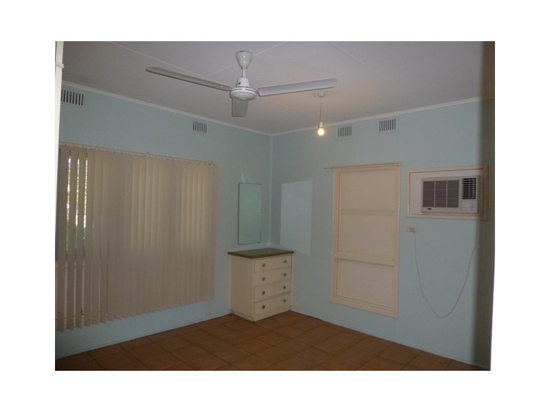 5 Woolleybutt Place, Kununurra WA 6743