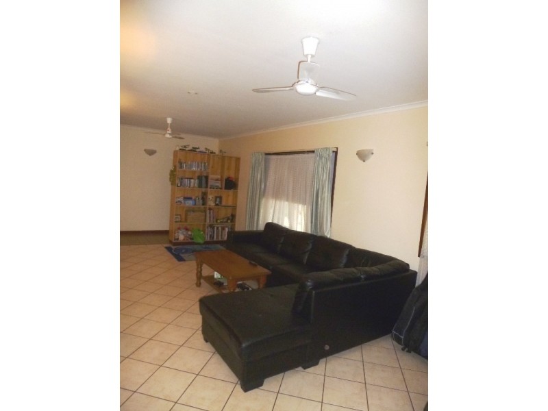 8 Water Lily Place, Kununurra WA 6743