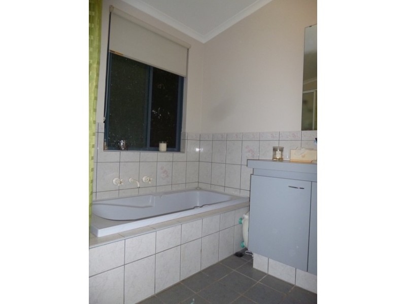 9/b Plum Court, Kununurra WA 6743