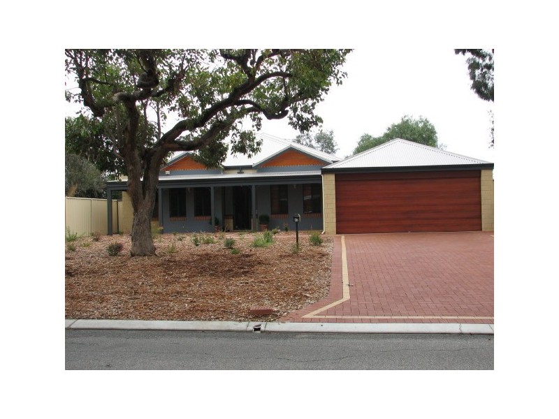 8A Wingate Street, Hazelmere WA 6055