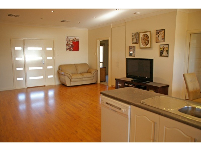 23 VICTORIA STREET, Moonta Bay SA 5558