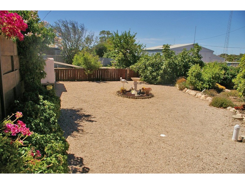 158 Coast Road, Moonta Bay SA 5558
