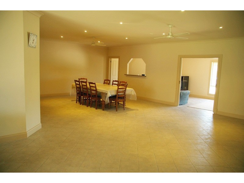 16 Snell Avenue, Port Hughes SA 5558