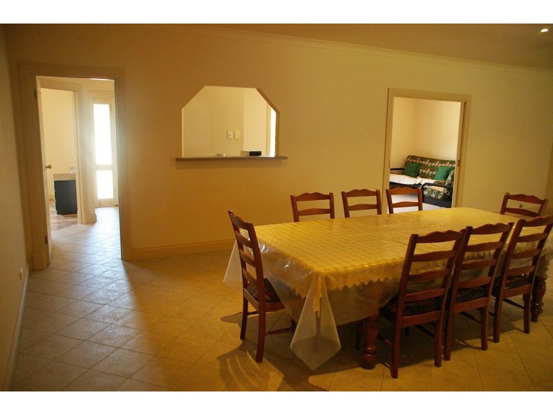 16 Snell Avenue, Port Hughes SA 5558