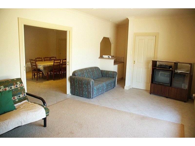 16 Snell Avenue, Port Hughes SA 5558