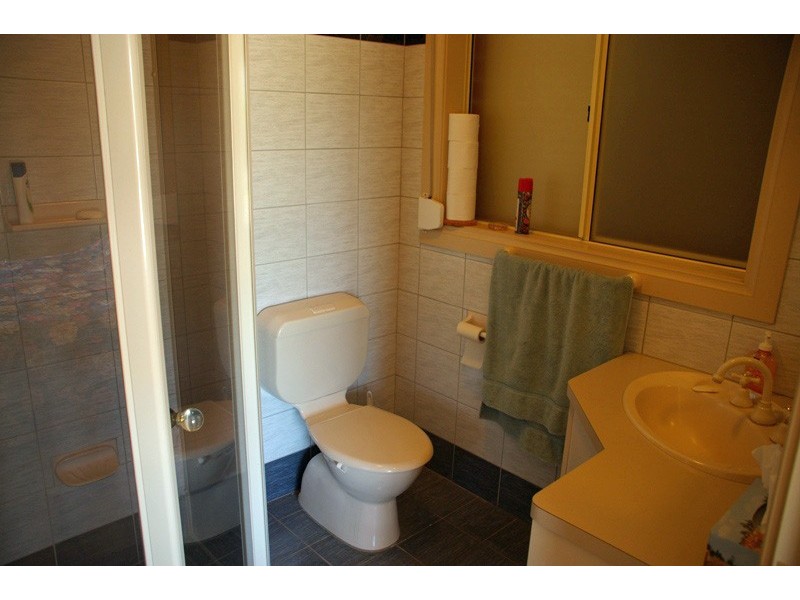 16 Snell Avenue, Port Hughes SA 5558