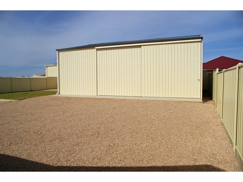 14 Woodward Street, Moonta Bay SA 5558