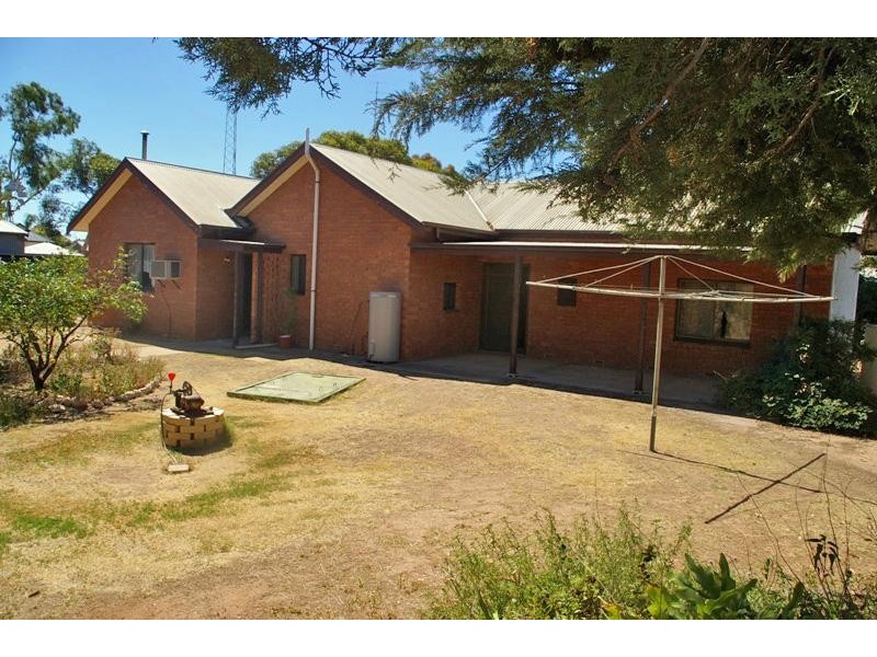 24 First Street, North Moonta SA 5558