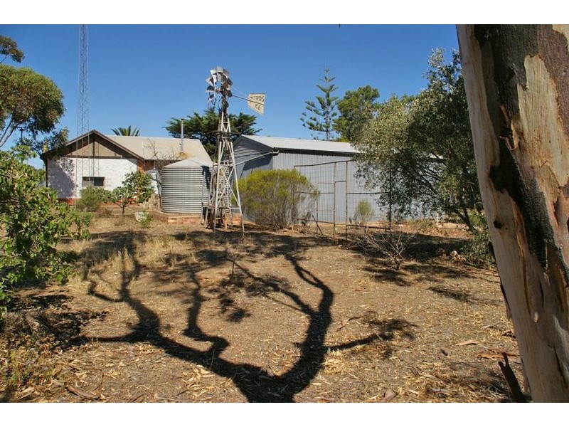 24 First Street, North Moonta SA 5558