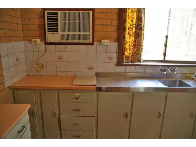 24 First Street, North Moonta SA 5558