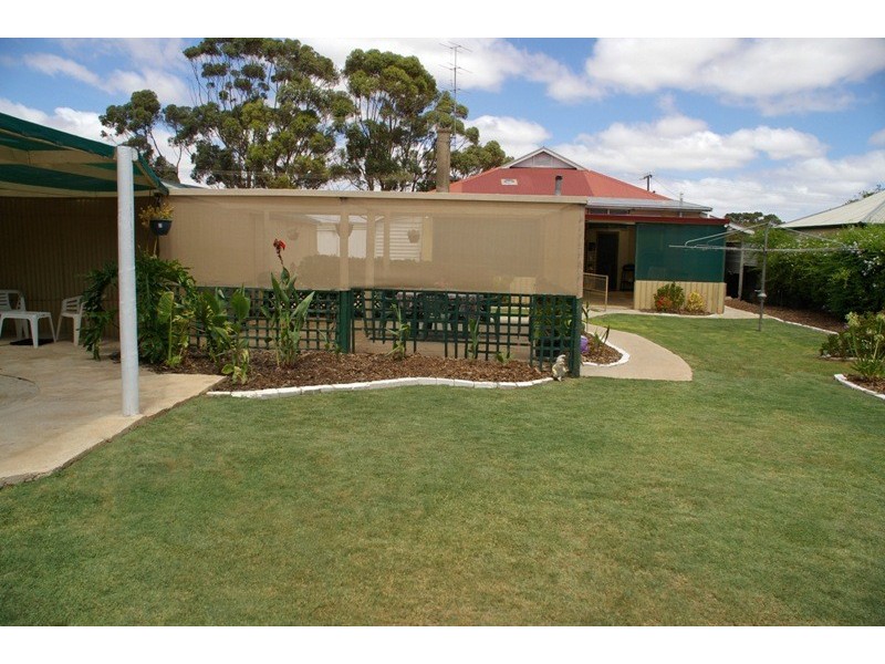 7 Clinton Road, Maitland SA 5573