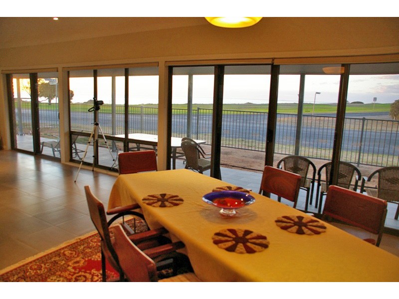 30 Minnie Terrace, Port Hughes SA 5558