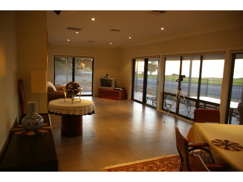 30 Minnie Terrace, Port Hughes SA 5558