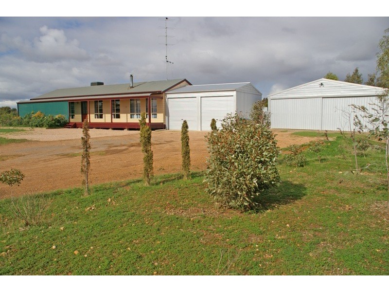 Section 1517 Skinner Road, East Moonta SA 5558